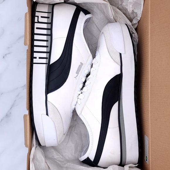 Puma - Roma Amor Women's Sneakers - White & Black - US 10 - Picture 11 of 13